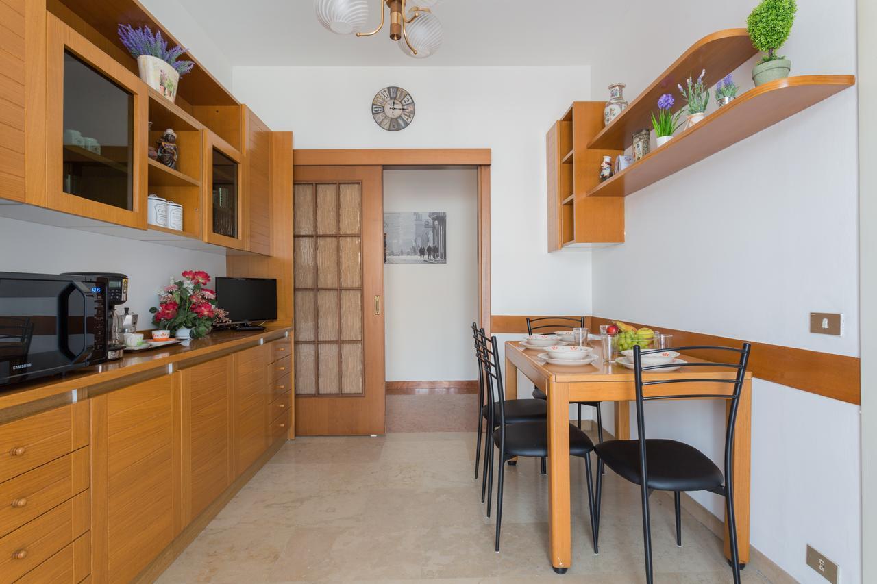 Cenisio Subway Flat Apartment มิลาน ภายนอก รูปภาพ